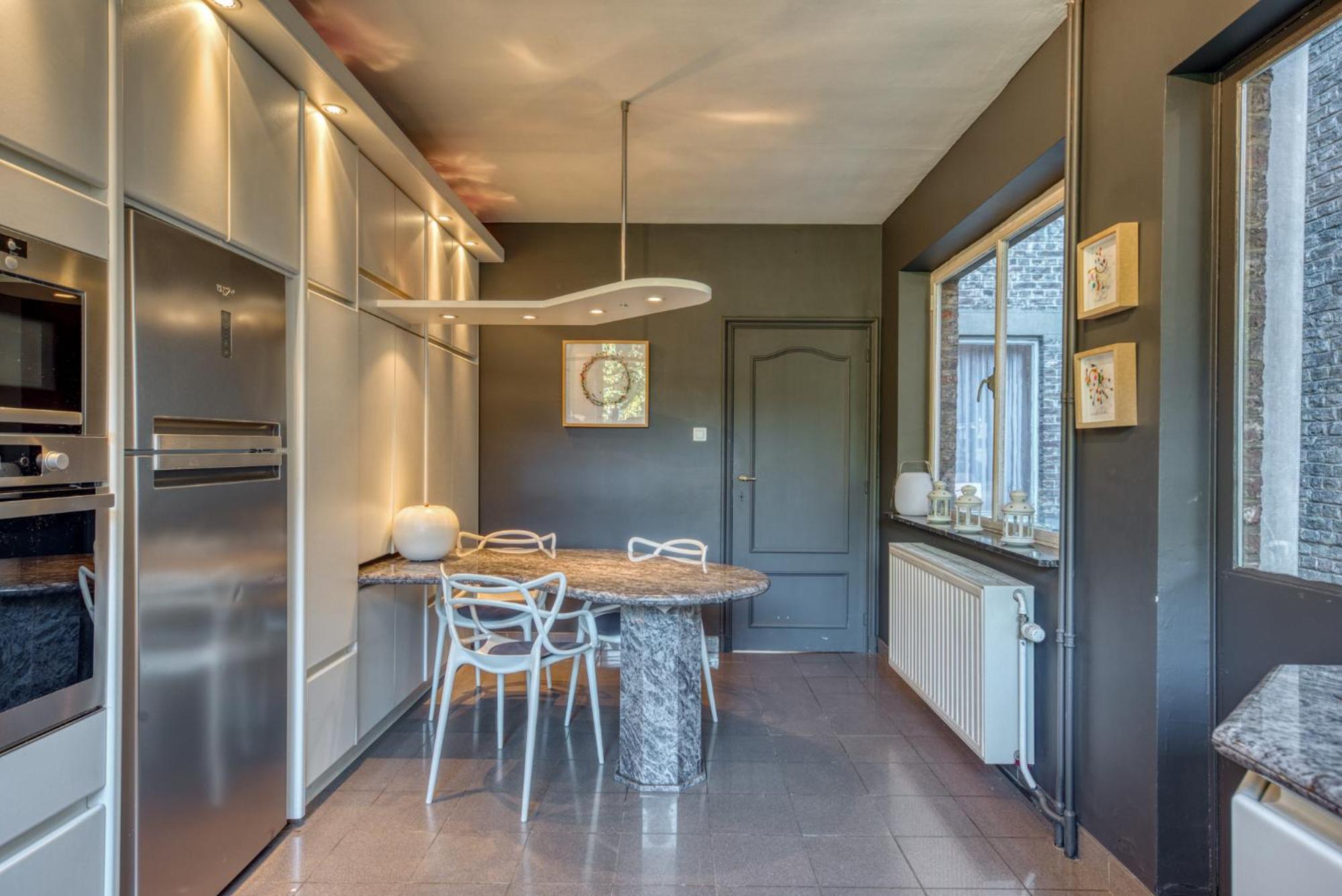 Belle Maison Bourgeoise Partagee De 4 Logements 리에주 외부 사진